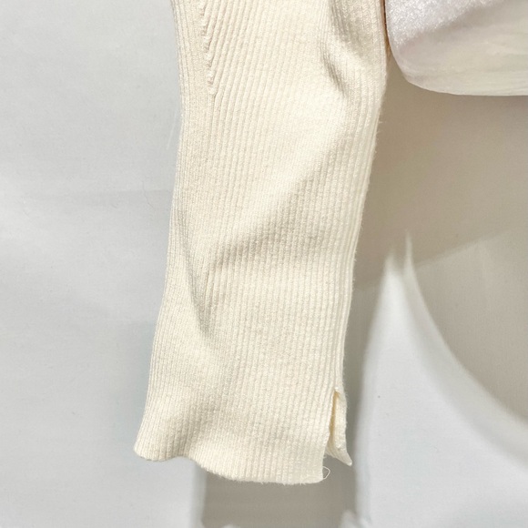 & Other Stories Rib Knit Slit Sleeve Round Neck Sweater Off White Size Large - Picture 10 of 16